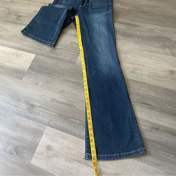 Anthropologie Pilcro Flare Jeans 28 Waist Dark Wash Flattering Bohemian - Picture 9 of 12